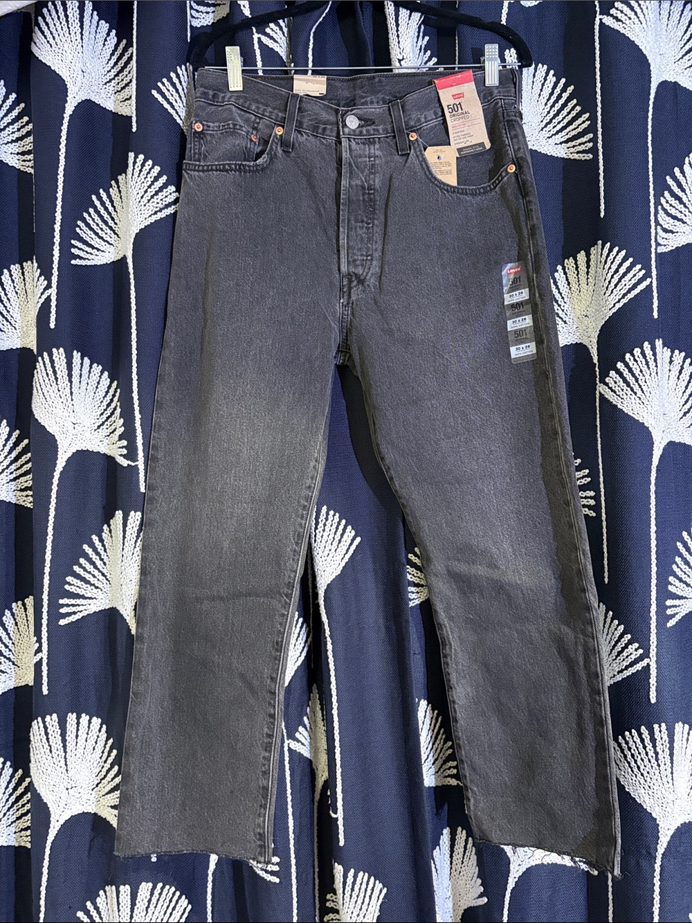 Levi's Women’s Straight Jeans in Washed Black